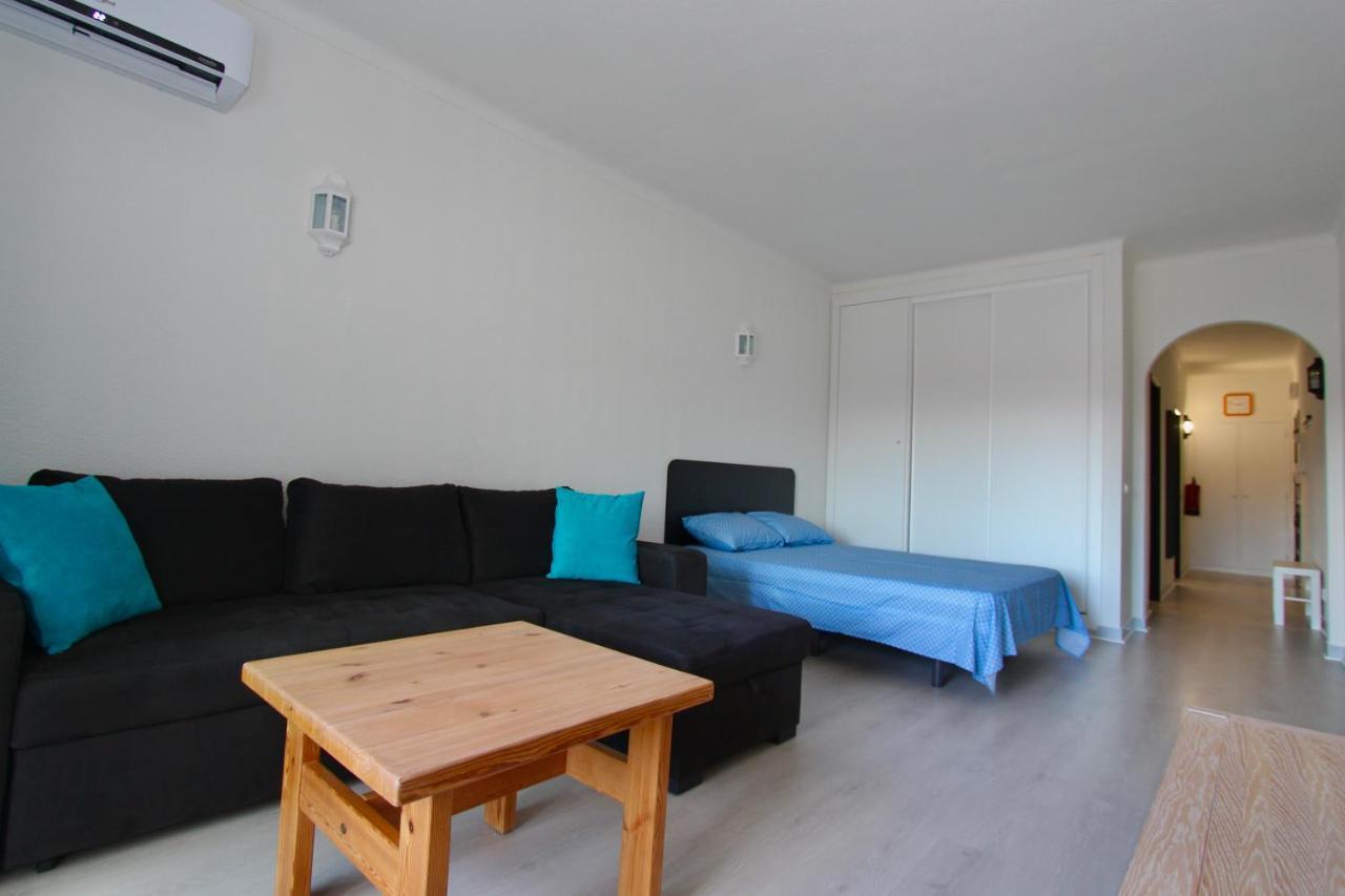Appartamento Azzurro / Ocean View / 5 Min To Beach Albufeira Buitenkant foto
