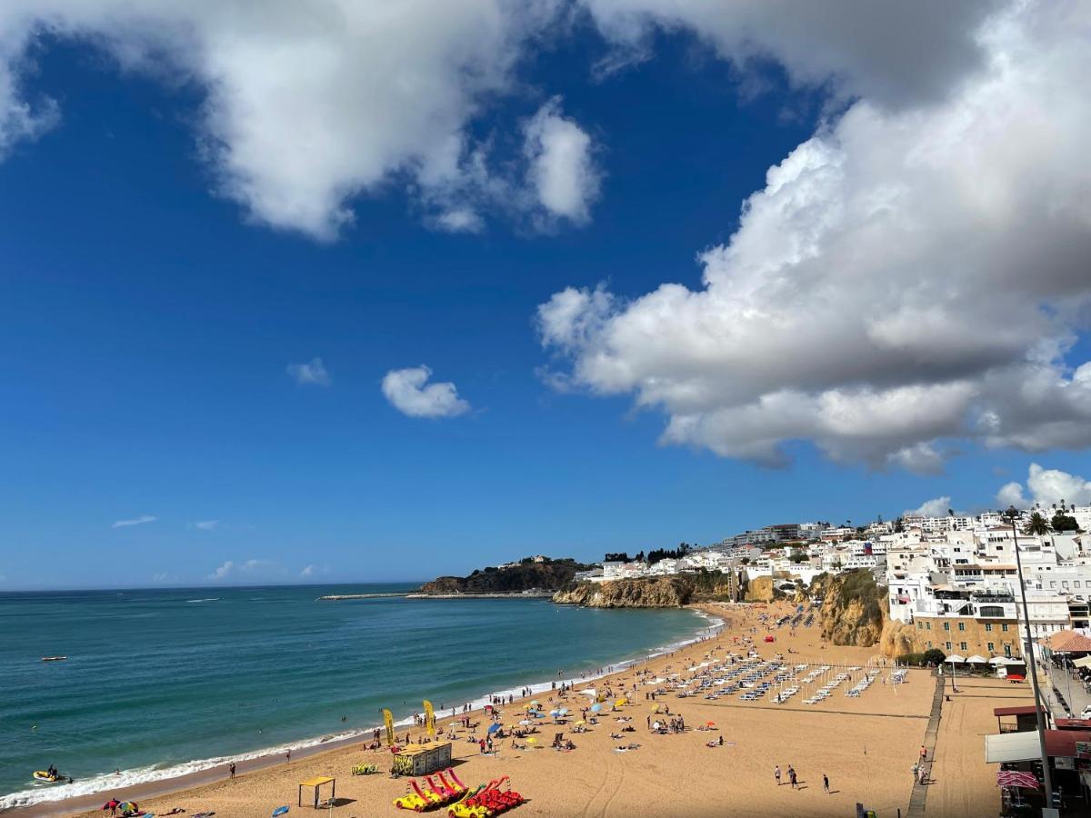 Appartamento Azzurro / Ocean View / 5 Min To Beach Albufeira Buitenkant foto